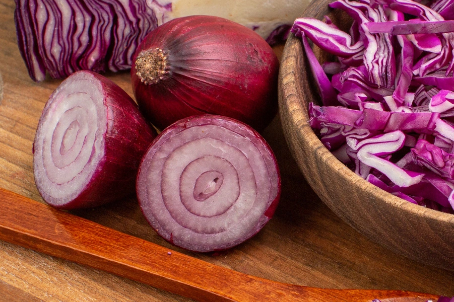 Dehydrated Red Onion